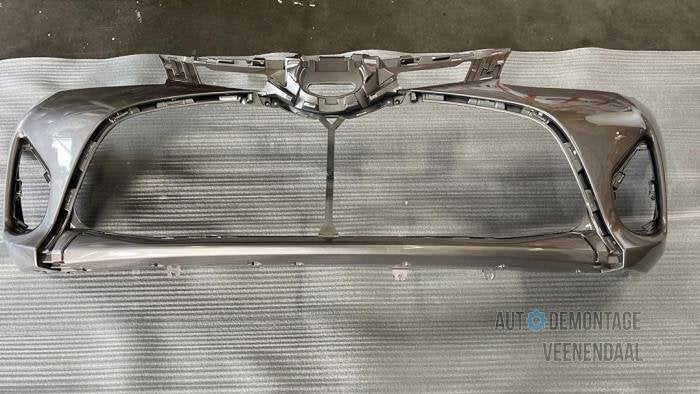 Voorbumper van een Toyota Yaris (4V8), -, -, Nieuw, Ophalen of Verzenden