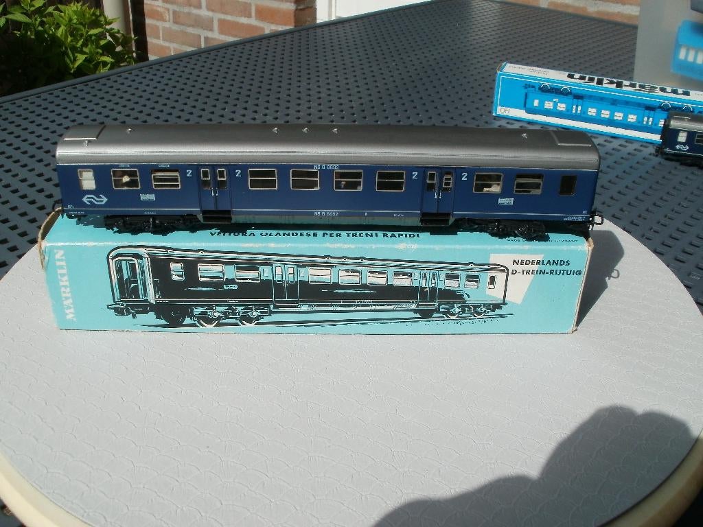 Markln Ho rijtuig no 4049 v/d NS+ passagiers+verlichting+ovp, Hobby en Vrije tijd, Modeltreinen | H0, Wisselstroom, Wagon, Ophalen of Verzenden