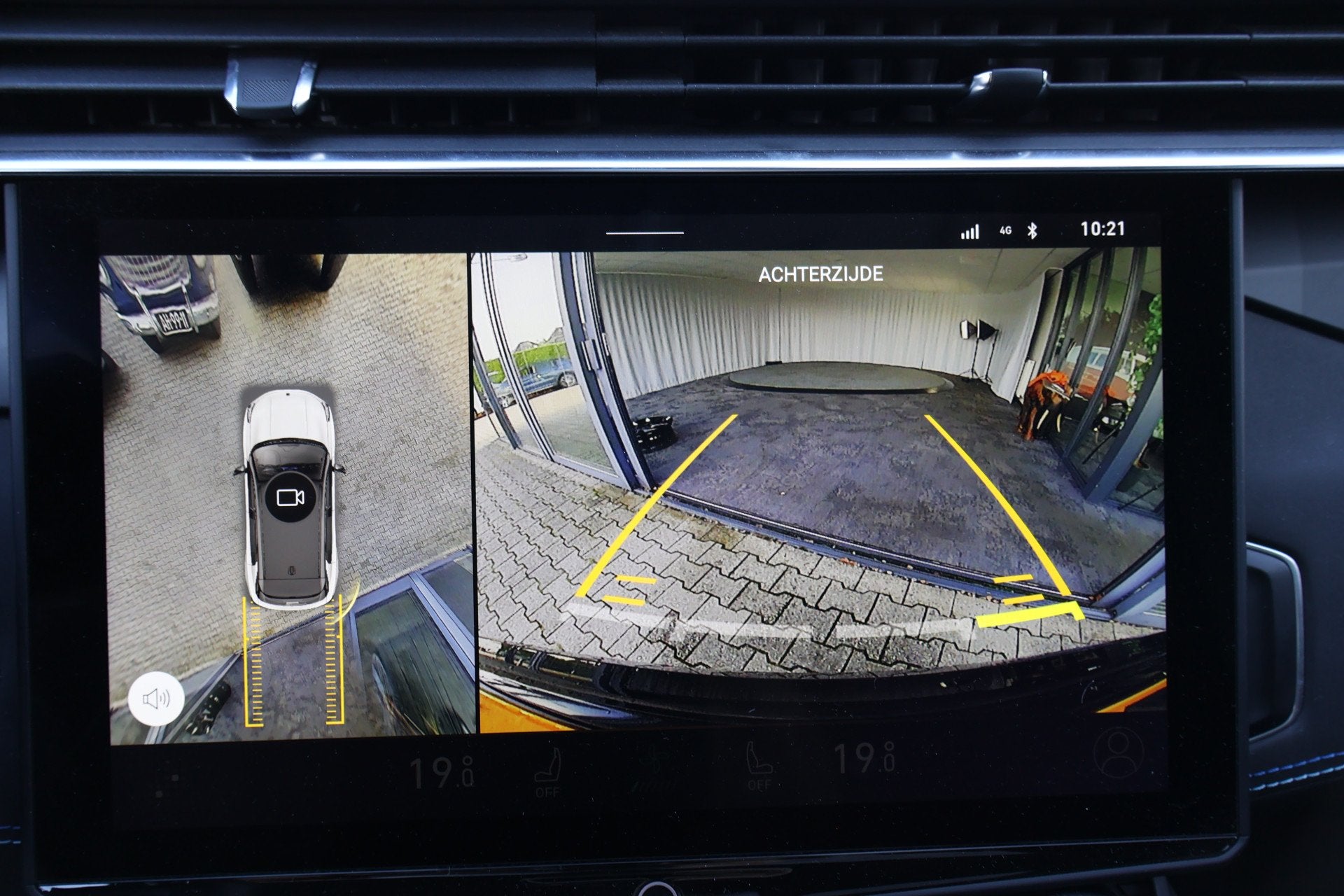Lynk & Co 01 1.5 PHEV, NAP, Panoramadak, 360camera, zwarte h, Auto's, Stof, Euro 6, Zwart, Origineel Nederlands