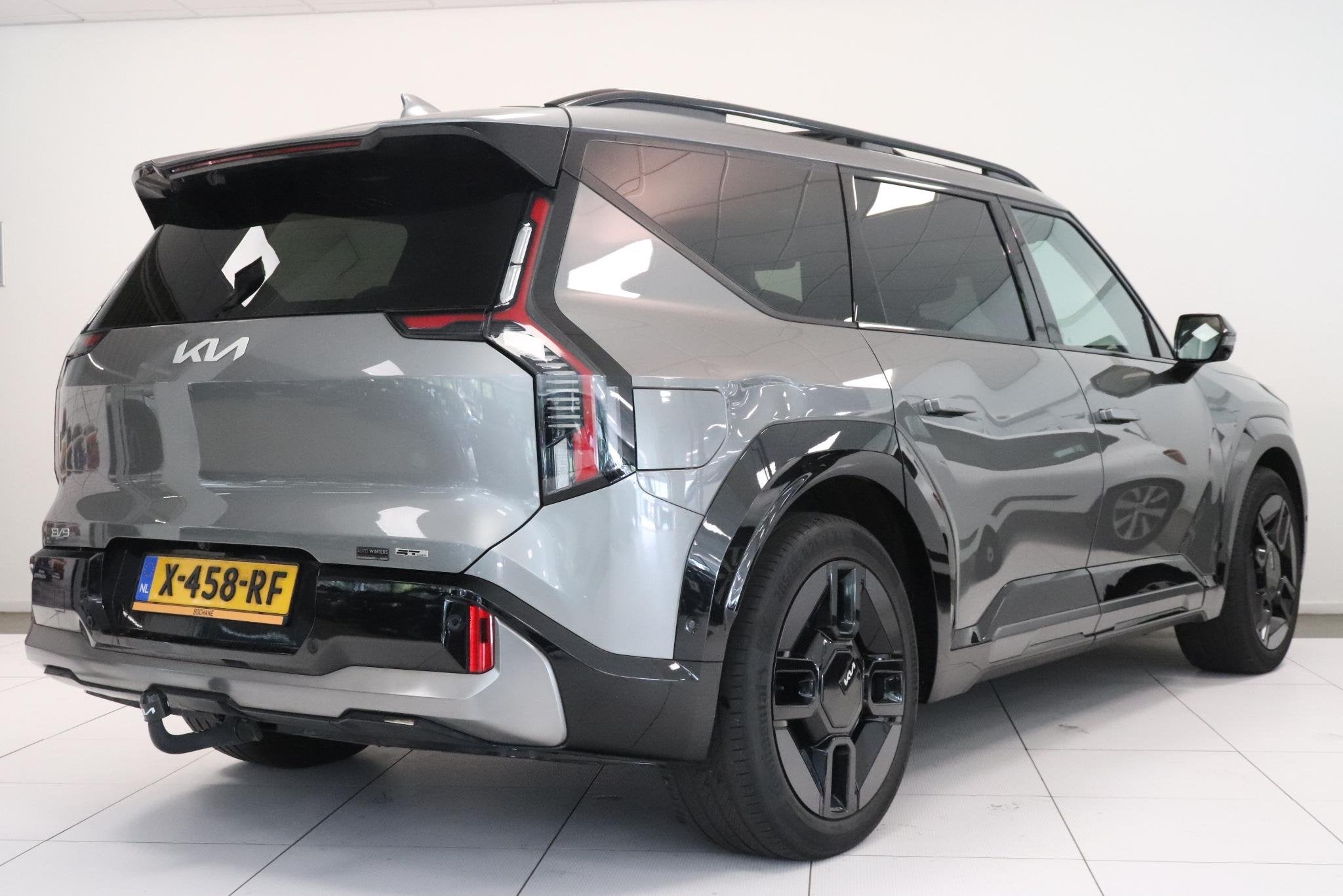 Kia EV9 Launch Edition GT-Line AWD 6p. 99.8 kWh | Panoramada, Auto's, Automaat, 2548 kg, Met garantie (alle), 2500 kg