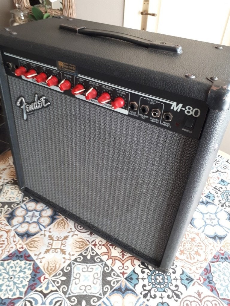 vintage fender M-80 gitaarversterker, Muziek en Instrumenten, Versterkers | Bas en Gitaar, Ophalen, Gebruikt, 50 tot 100 watt