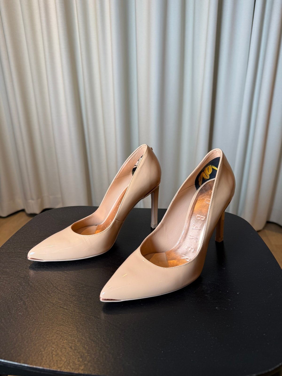Ted Baker hakken, Kleding | Dames, Ophalen of Verzenden, Zo goed als nieuw, Zwart