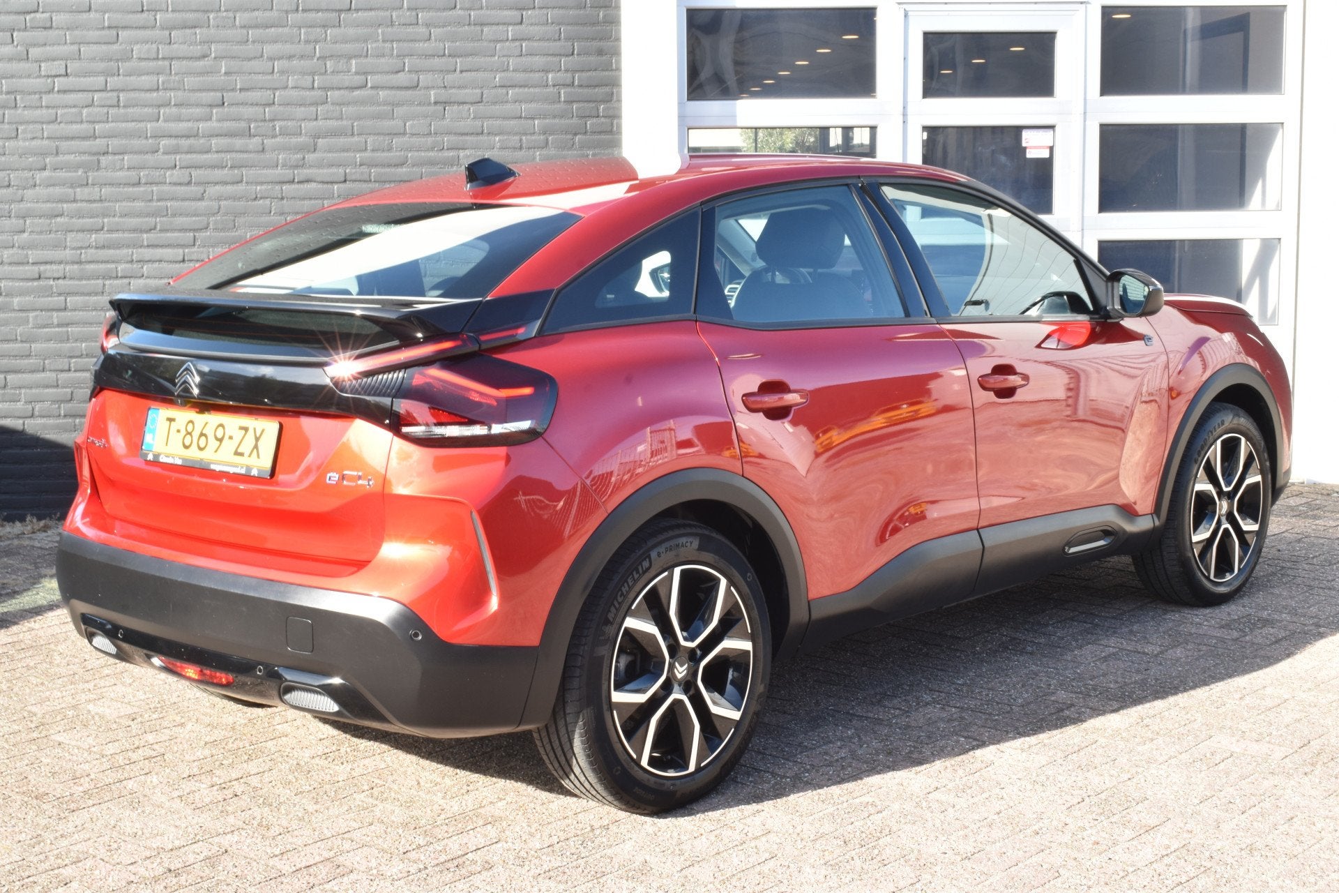 Citroën Ë-C4 Feel Pack 50 kWh | SOH 97% Navigatie | Airco, Auto's, Gebruikt, Zwart, 24 min, SUV of Terreinwagen