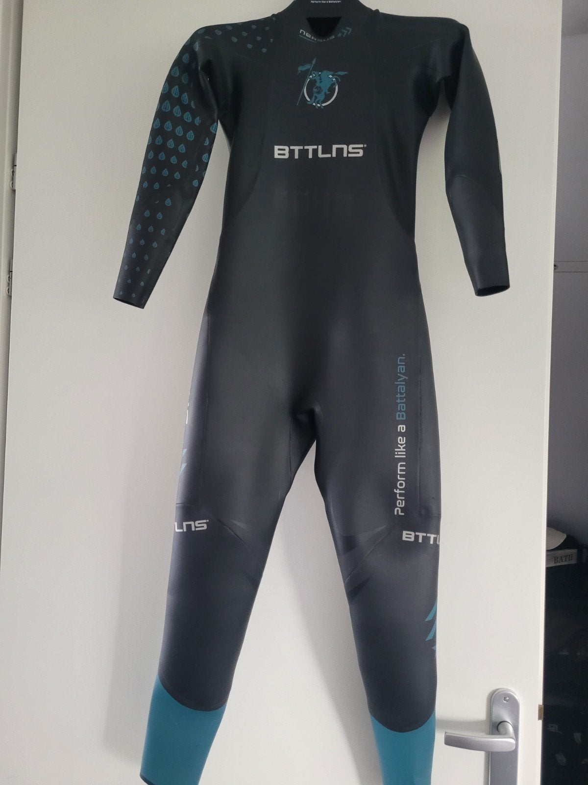 BTTLS Nereus 2.0 wetsuit M, goede staat, Overige typen, Zwart, Ophalen of Verzenden, Zo goed als nieuw