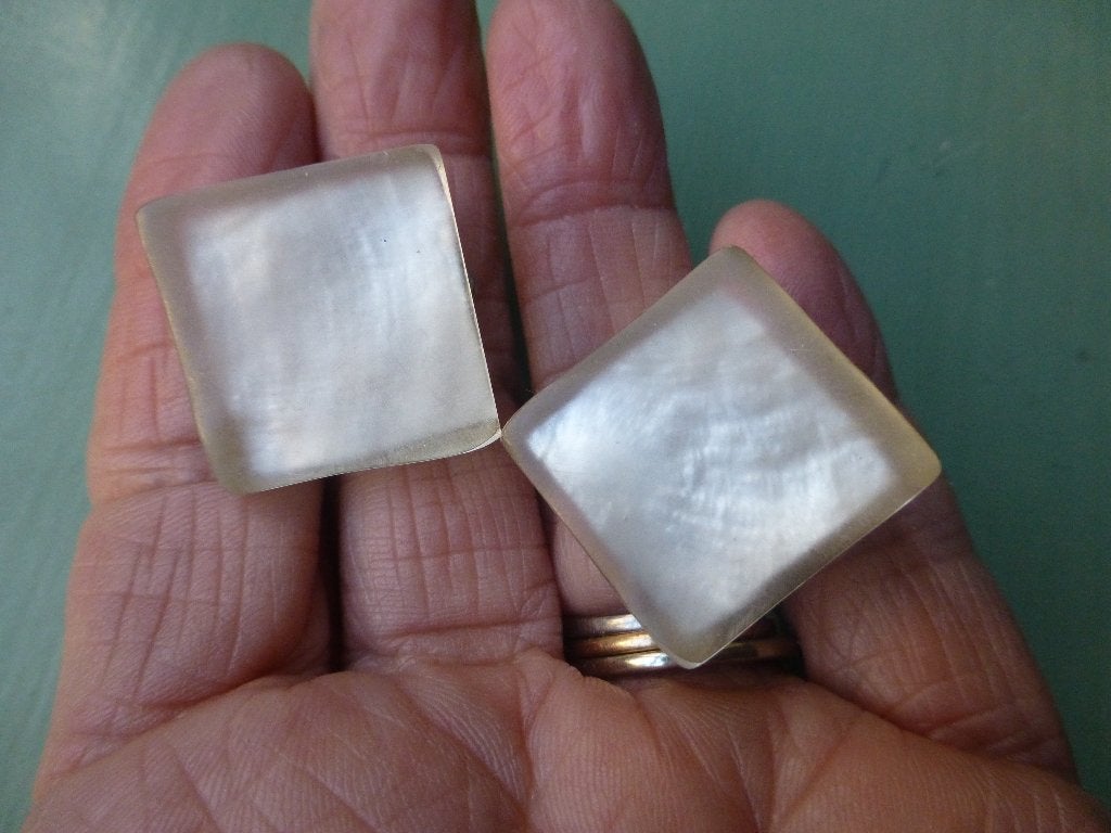 Oorbellen ingegoten Parelmoer met clips, Overige materialen, Verzenden, Wit, Nieuw