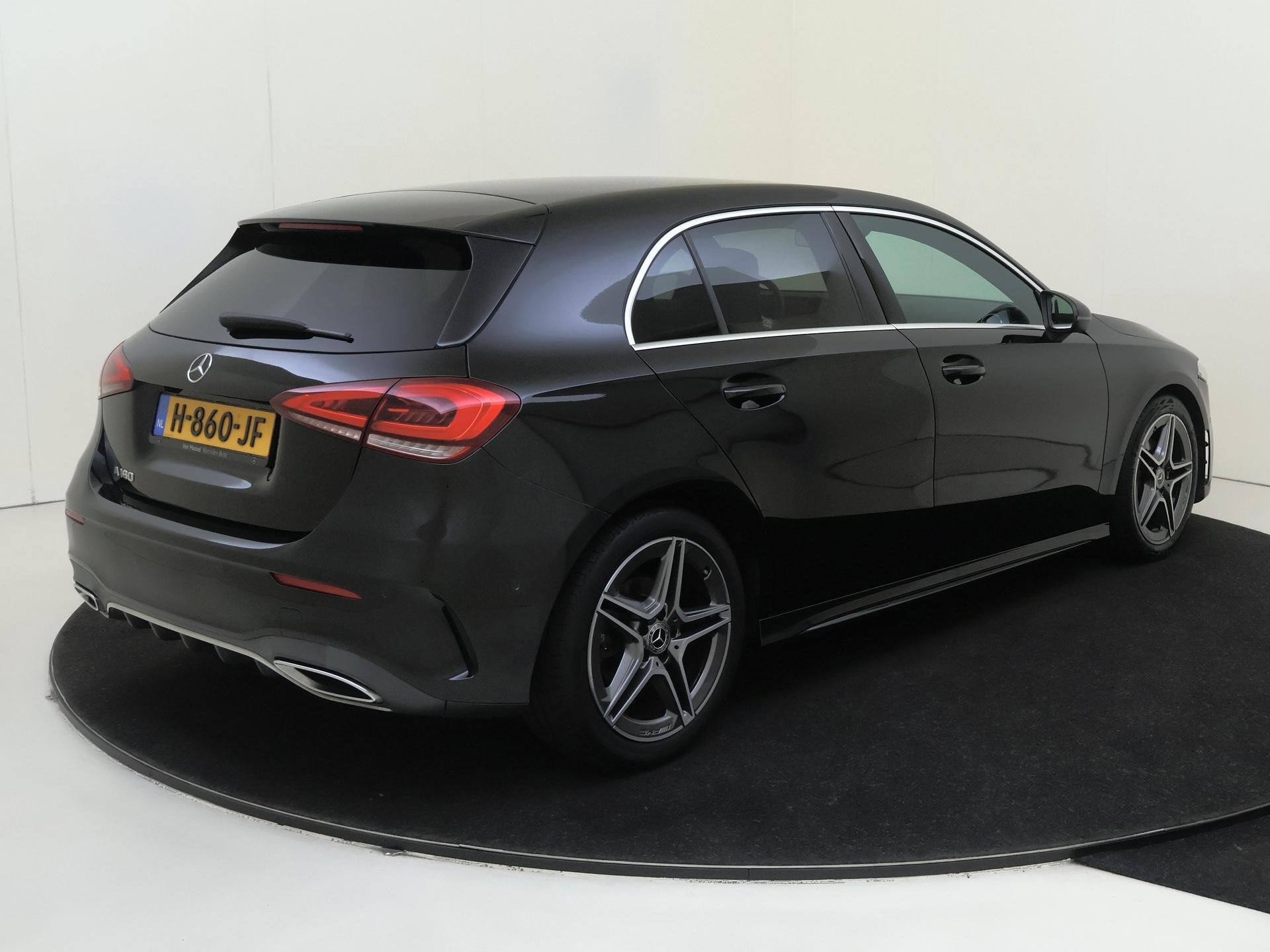 Mercedes-Benz A-klasse 180 Business Solution AMG /Achteruitr, Auto's, 136 pk, Gebruikt, 4 cilinders, Zwart