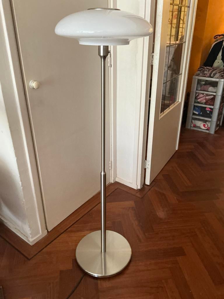 Ikea vloerlamp TÄLLBYN, Huis en Inrichting, Lampen | Vloerlampen, Zo goed als nieuw, 150 tot 200 cm, Glas, Ophalen