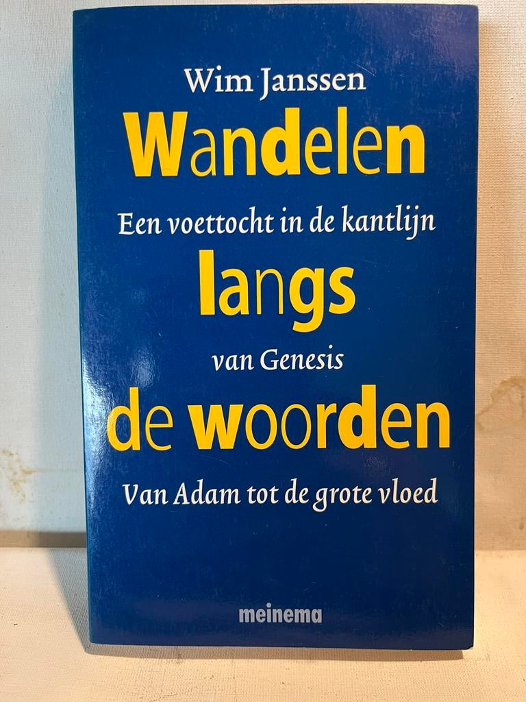 W. Janssen - Wandelen langs de woorden, Ophalen of Verzenden, Zo goed als nieuw, W. Janssen