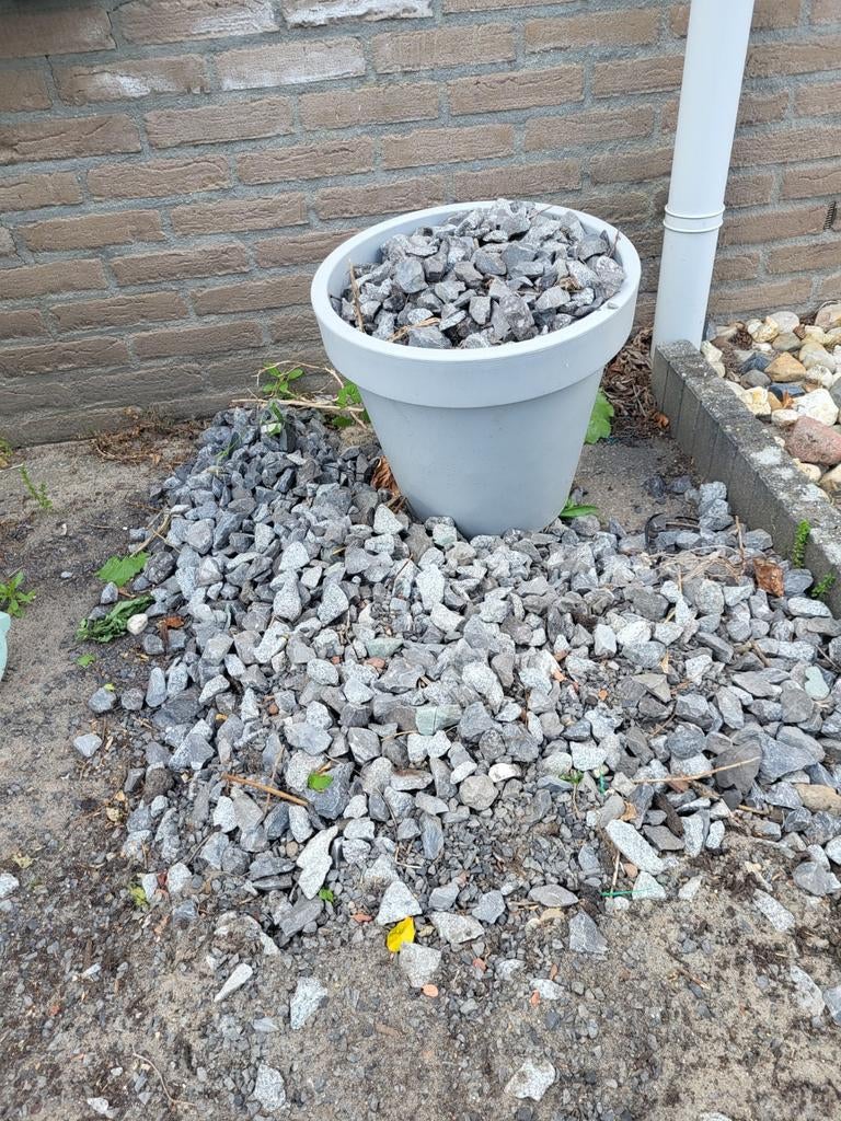 Gratis siergrind siersteentjes grijs 1,5 m2, Ophalen, Gebruikt
