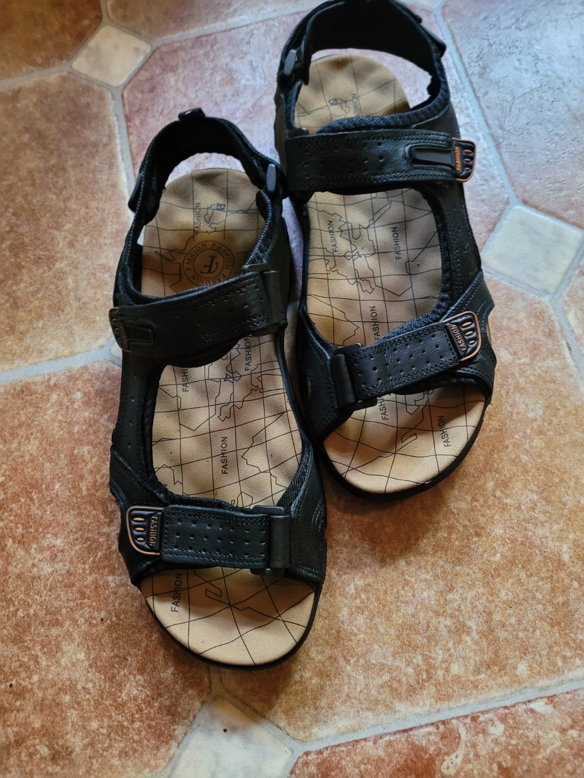 Hudson heren sandalen (maat 45) (Oisterwijk), Zwart, Zo goed als nieuw, Hudson, Ophalen