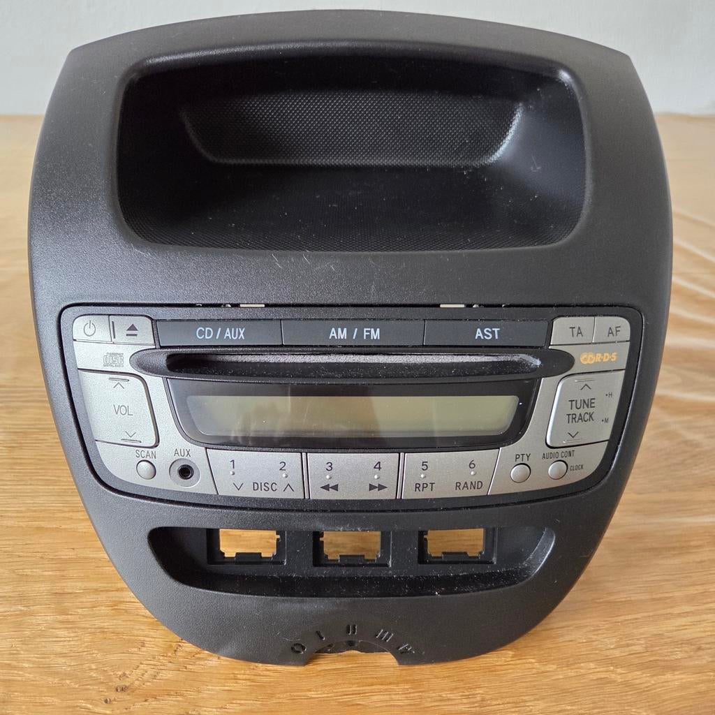 Autoradio Toyota Aygo 2012, Auto diversen, Autoradio's, Ophalen of Verzenden, Gebruikt