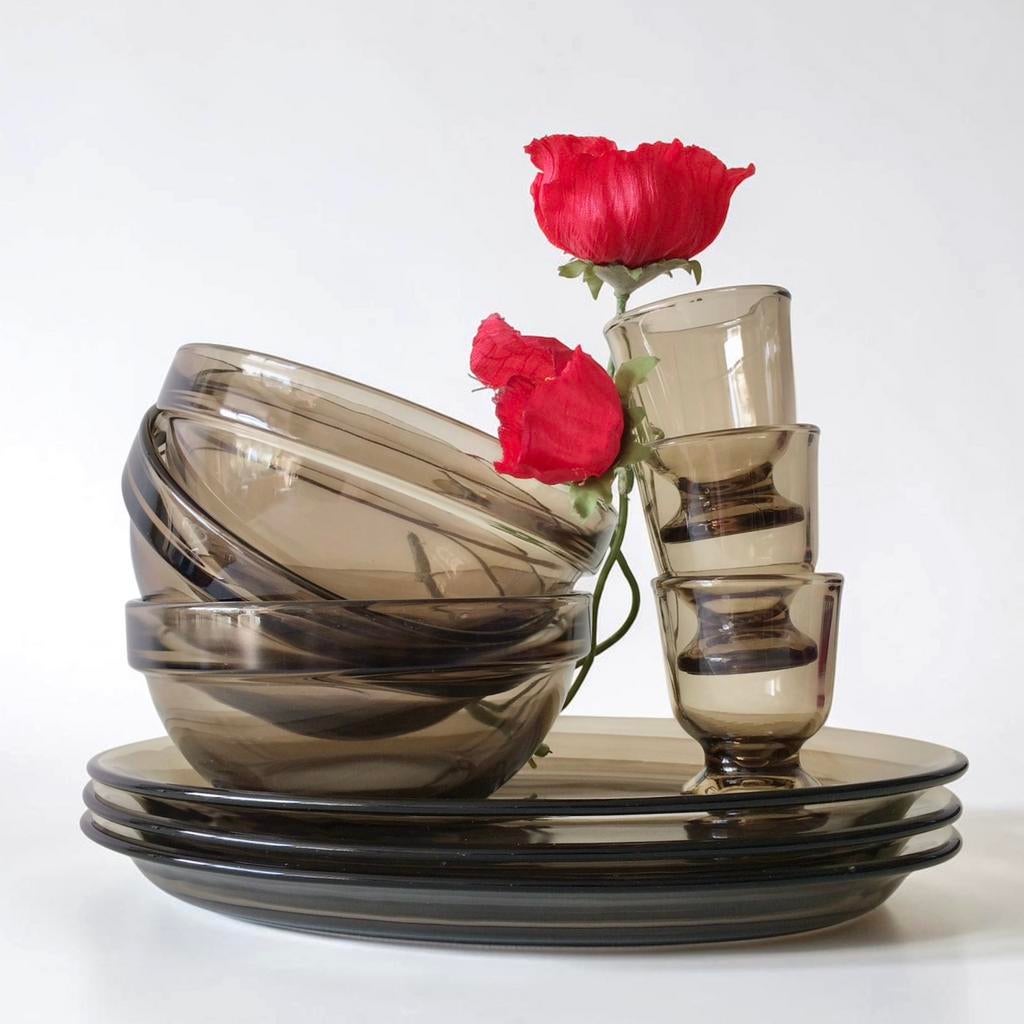 9-delig Vintage Arcoroc France rookglas servies, Huis en Inrichting, Ophalen of Verzenden, Bord(en), Overige stijlen, Glas