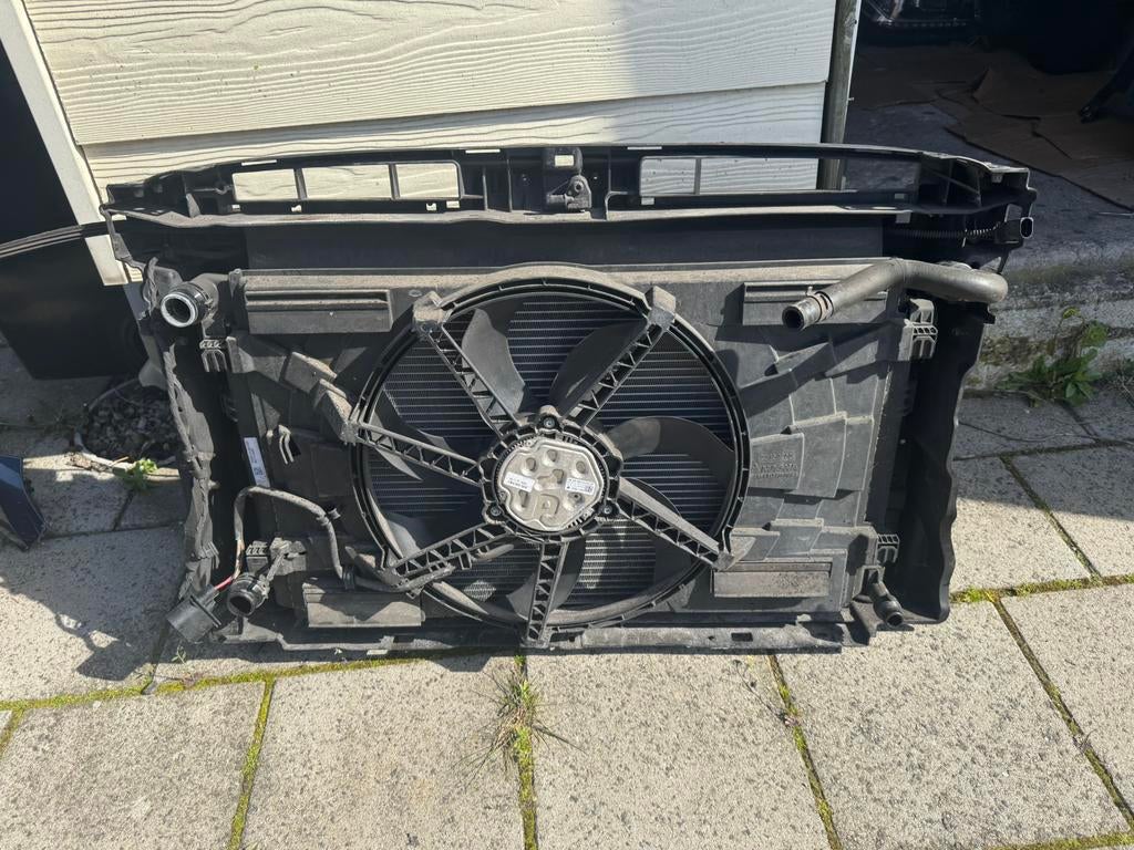 Volkswagen voorfront koelerset en bumperbalk 5Q0121251, Auto-onderdelen, Ophalen of Verzenden, Volkswagen