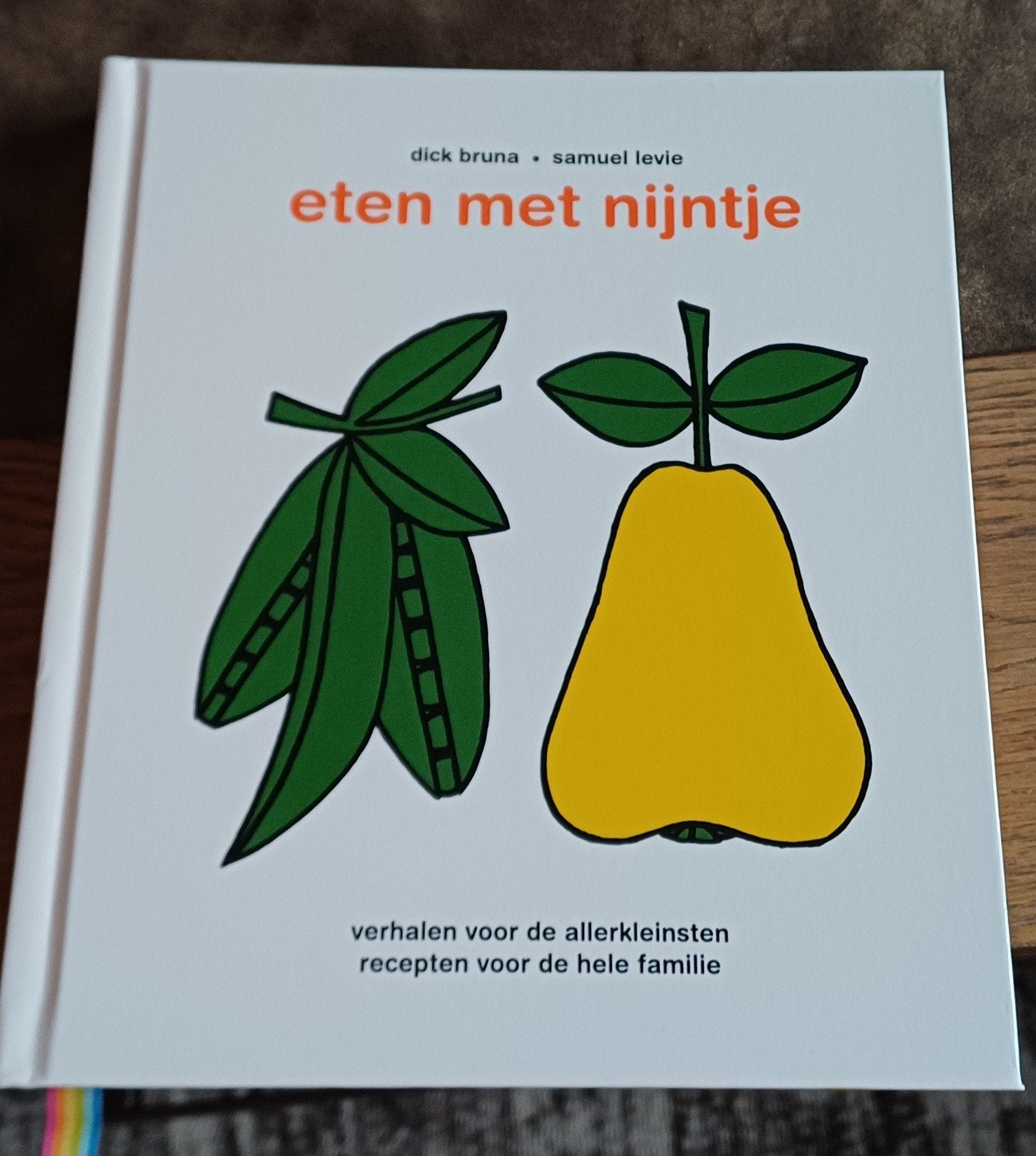 Samuel Levie - eten met nijntje, Vegetarisch, Ophalen of Verzenden, Zo goed als nieuw, Samuel Levie; Dick Bruna