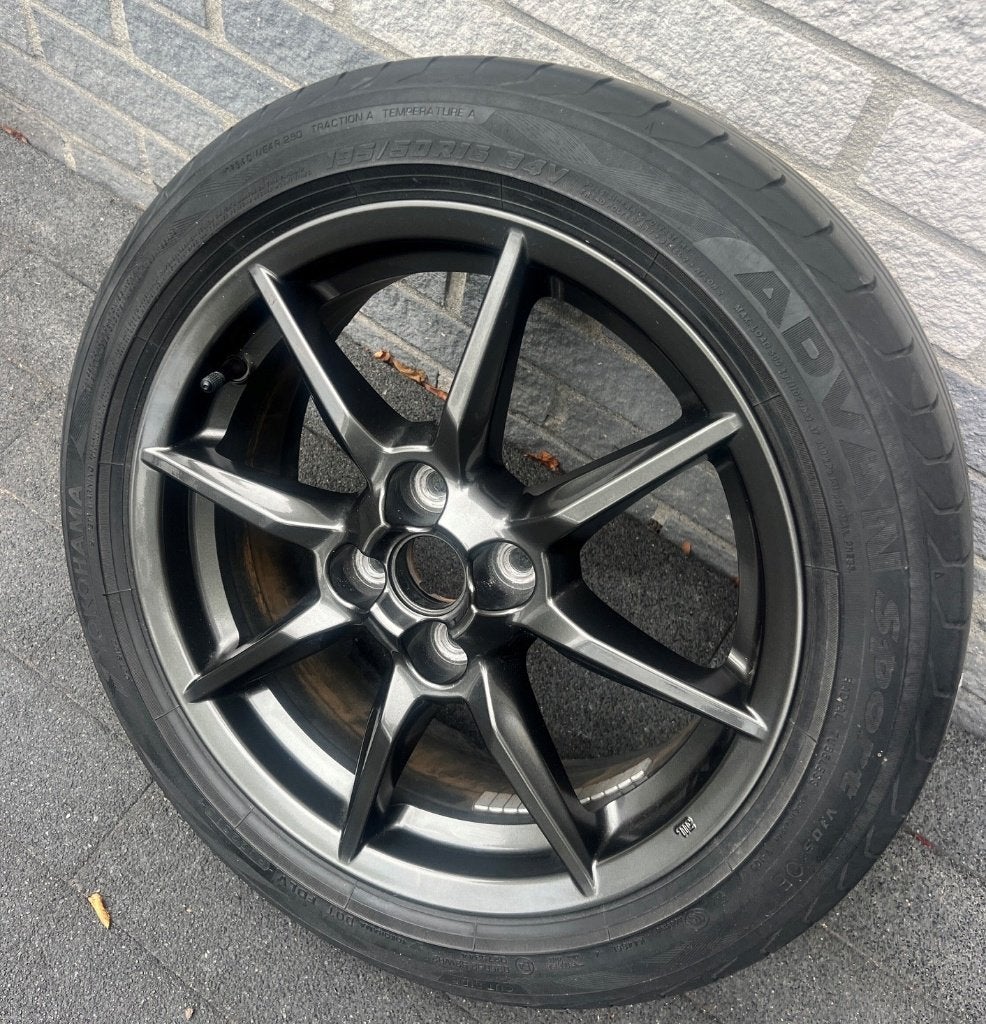 Zwarte velgenset puntgaaf Mazda MX5 ND 2016 195-50R16 84 V, Gebruikt, 16 inch, Banden en Velgen, Ophalen of Verzenden