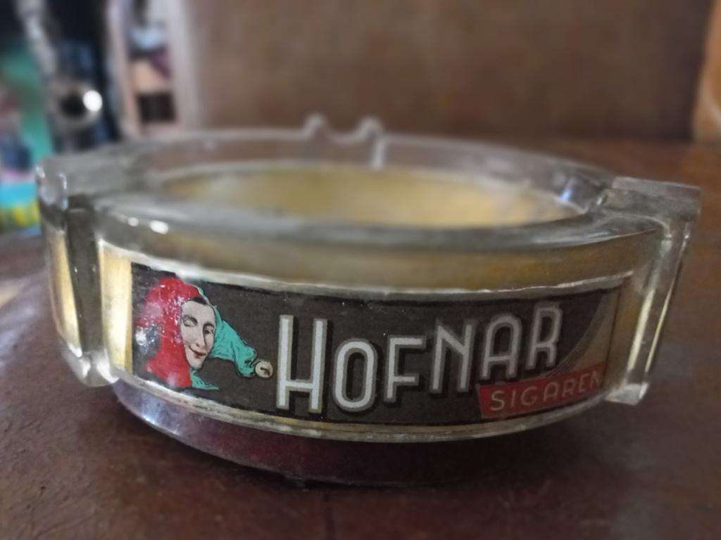 Toonbank of cafe asbak van Hofnar sigaren, Verzamelen, Rookartikelen, Aanstekers en Luciferdoosjes, Ophalen of Verzenden, Gebruikt