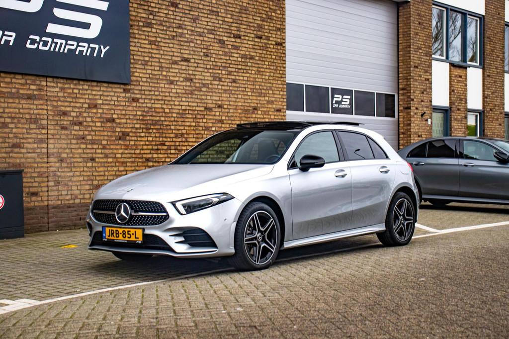 Mercedes A-klasse 250 e AMG-Line, 1ste eig, Pano, Ambient, Gebruikt, Zwart, 4 cilinders, Met garantie (alle)