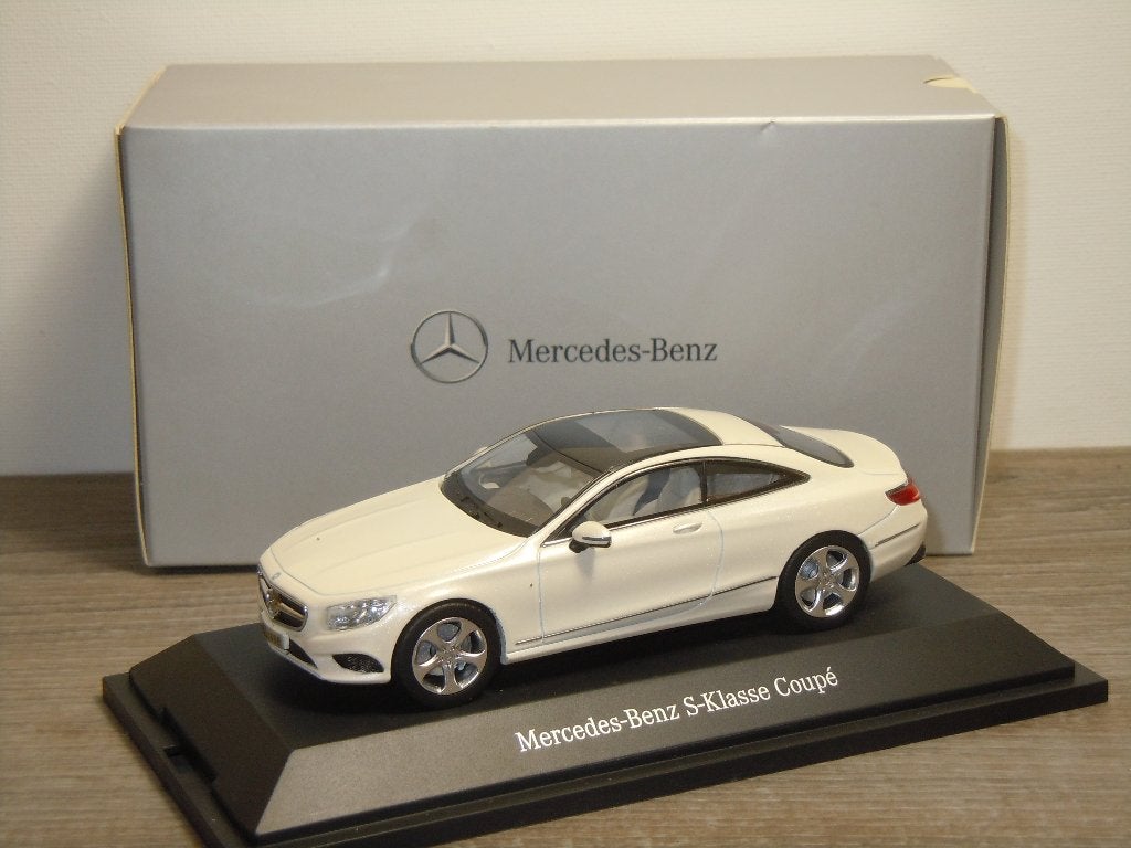 Mercedes S-Klasse Coupe - Kyosho 1:43 in Box, Hobby en Vrije tijd, Modelauto's | 1:43, Zo goed als nieuw, Auto, Overige merken