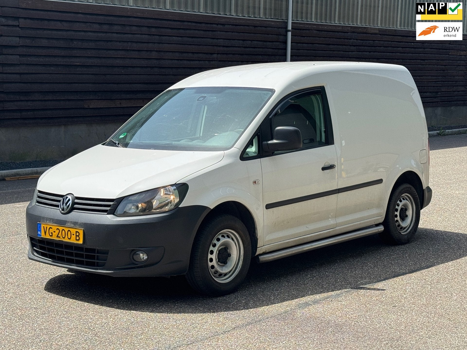 Volkswagen Caddy 1.6 TDI AIRCO / ACHTERKLEP, Voorwielaandrijving, Euro 5, Stof, Gebruikt