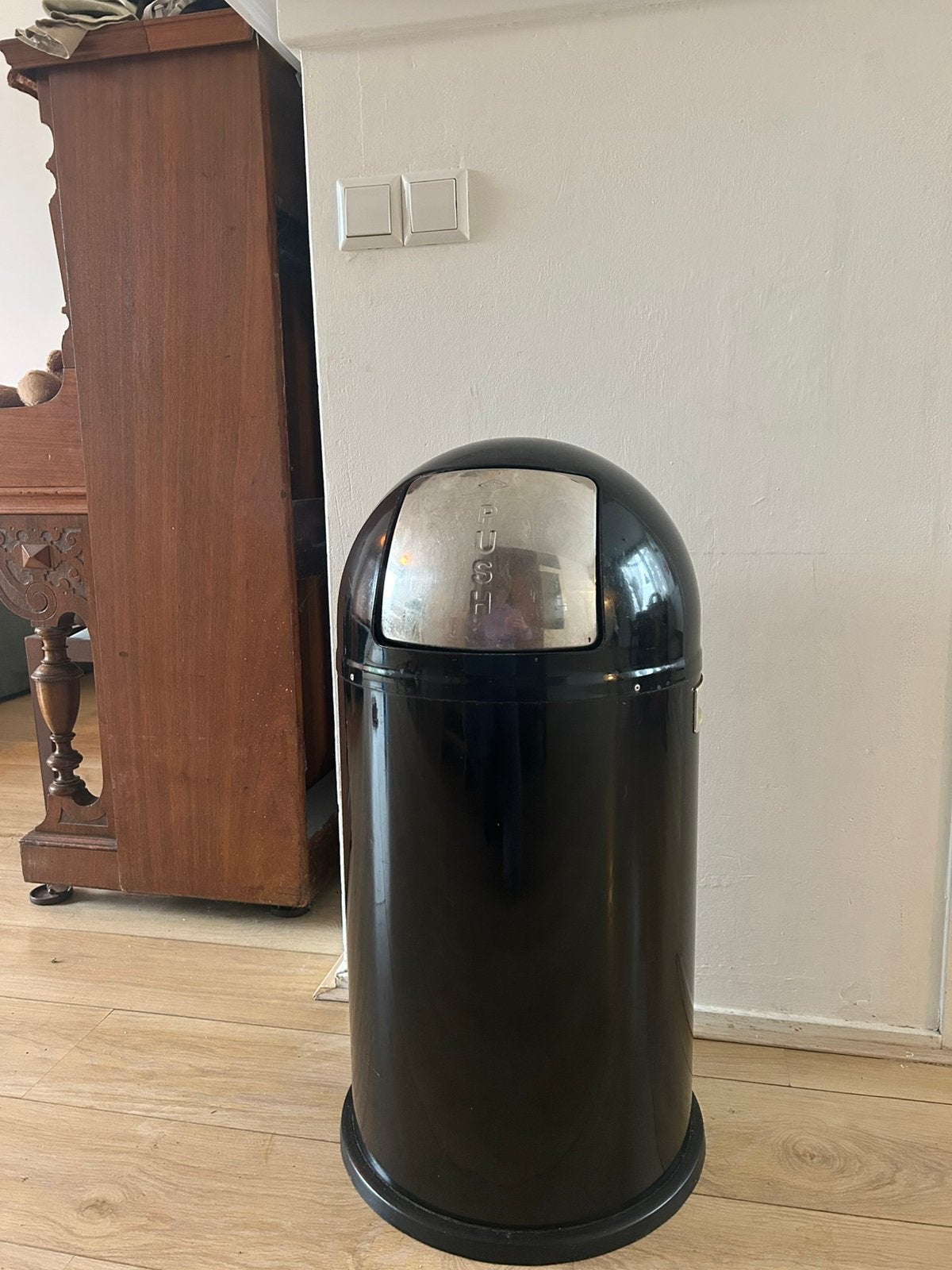 Wesco pushboy prullenbak, zwart 50l, 40 liter of meer, Ophalen, Gebruikt, Metaal