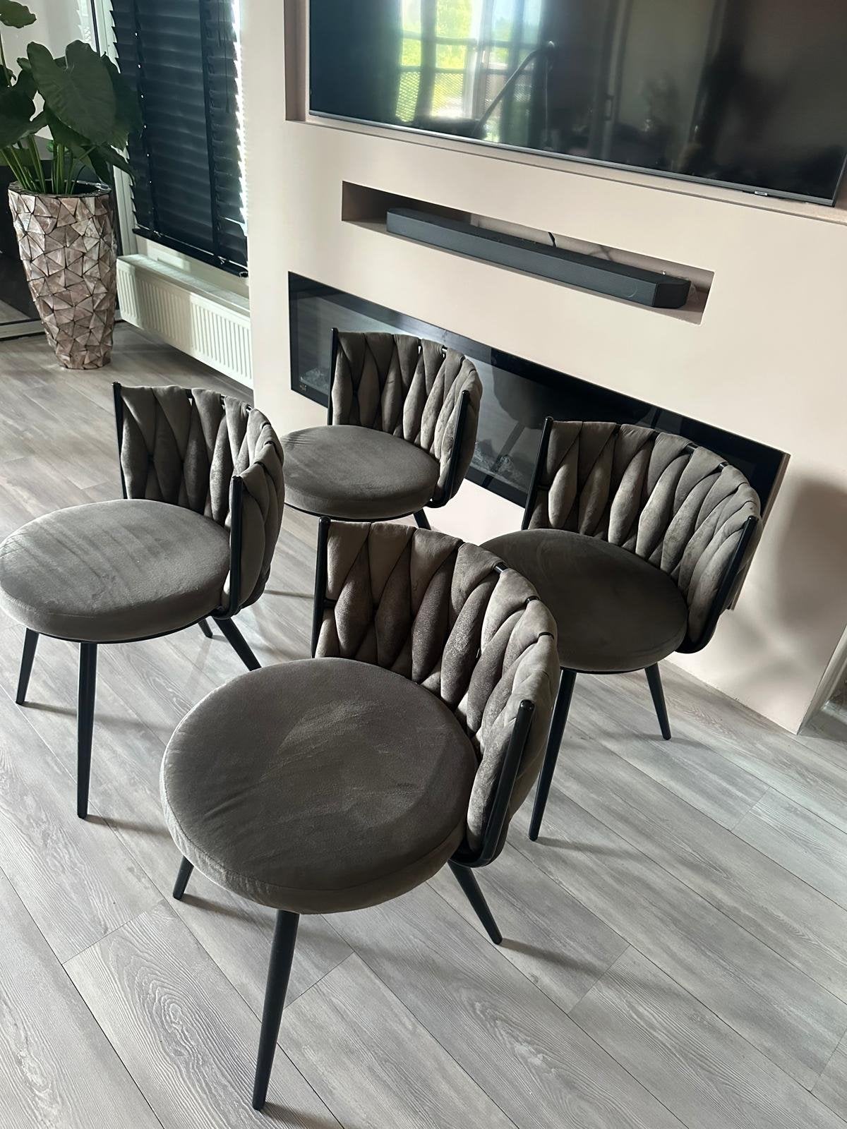 Set van 4 Wave stoelen - Grijs fluweel, Huis en Inrichting, Stoelen, Ophalen, Zo goed als nieuw, Vier, Stof