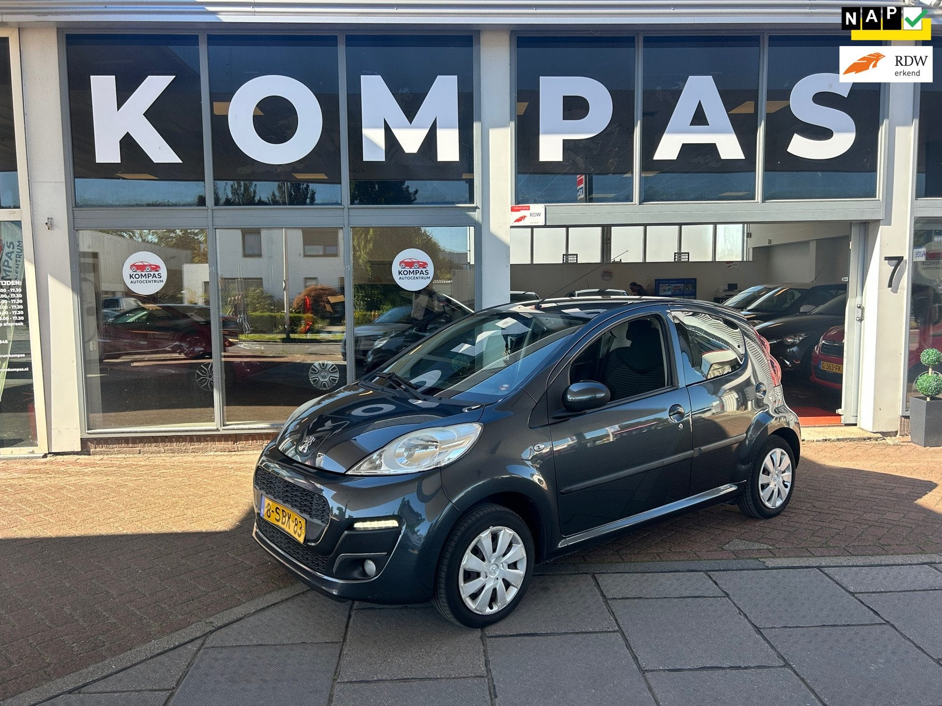 Peugeot 107 1.0 Active |Carplay|Airco|NAP|2013|APK|EL.Ramen|, Auto's, Voorwielaandrijving, Euro 5, Stof, 4 stoelen