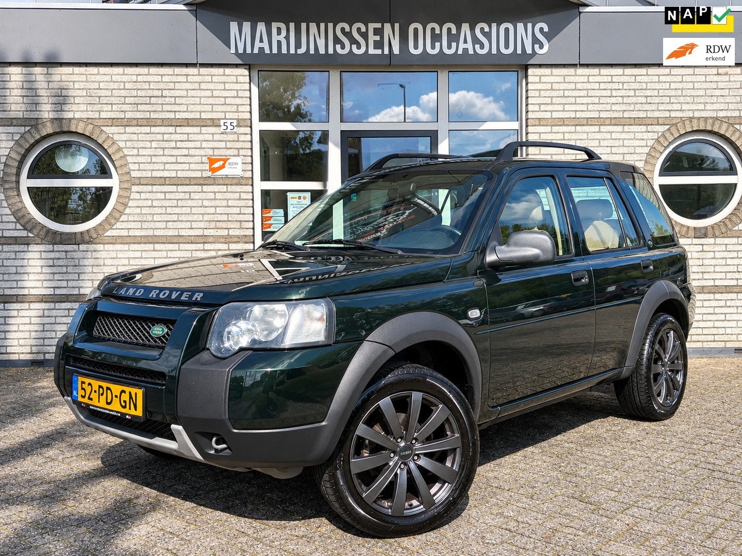 Land Rover Freelander Station Wagon 2.5 V6 S |Trekhk|4WD|, Auto's, Automaat, Stof, Gebruikt, Beige