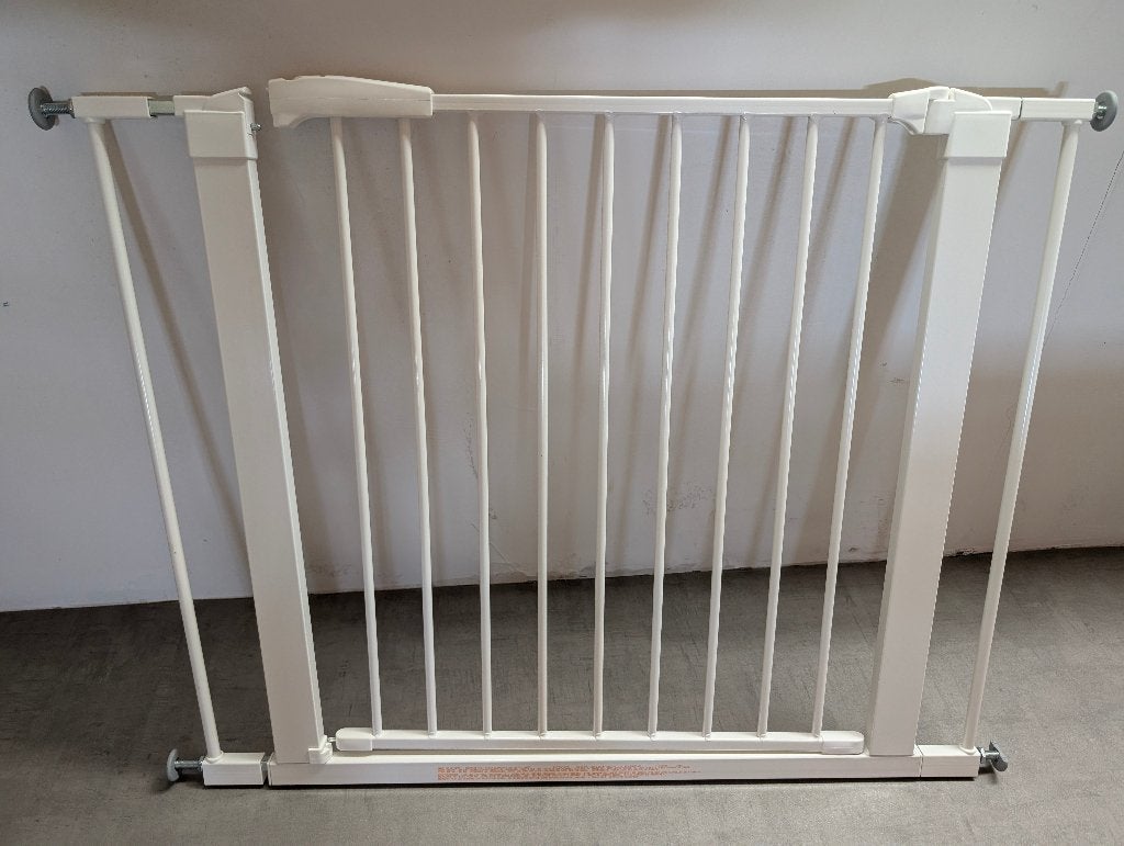 Wit Safety 1st Klemhekje – Veilig & Zonder schroeven, Gebruikt, Ophalen of Verzenden, Klemhekje, Metaal of IJzer
