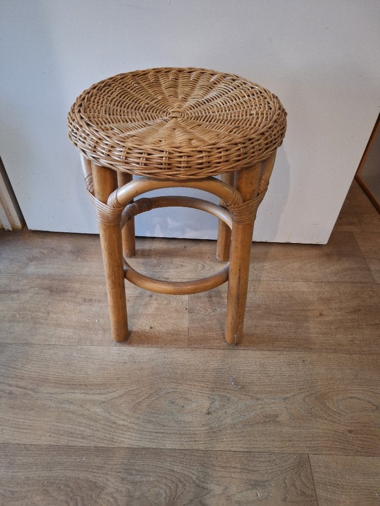 Rotan kruk, Ophalen, Zo goed als nieuw, Hout