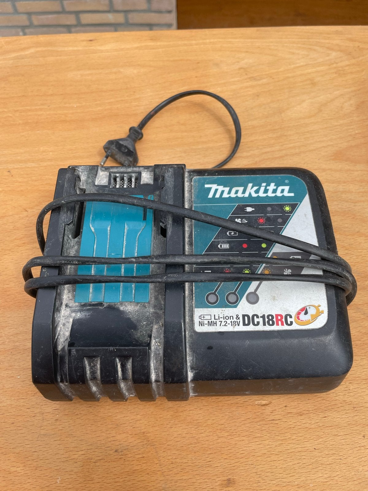 Makita DC18RC Oplader voor Li-ion & Ni-MH 7.2-18V, Ophalen of Verzenden, Gebruikt