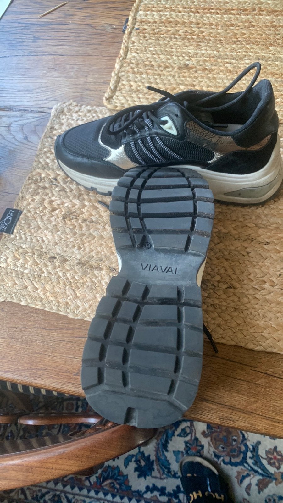 Via vai sneakers, Ophalen of Verzenden, Zo goed als nieuw