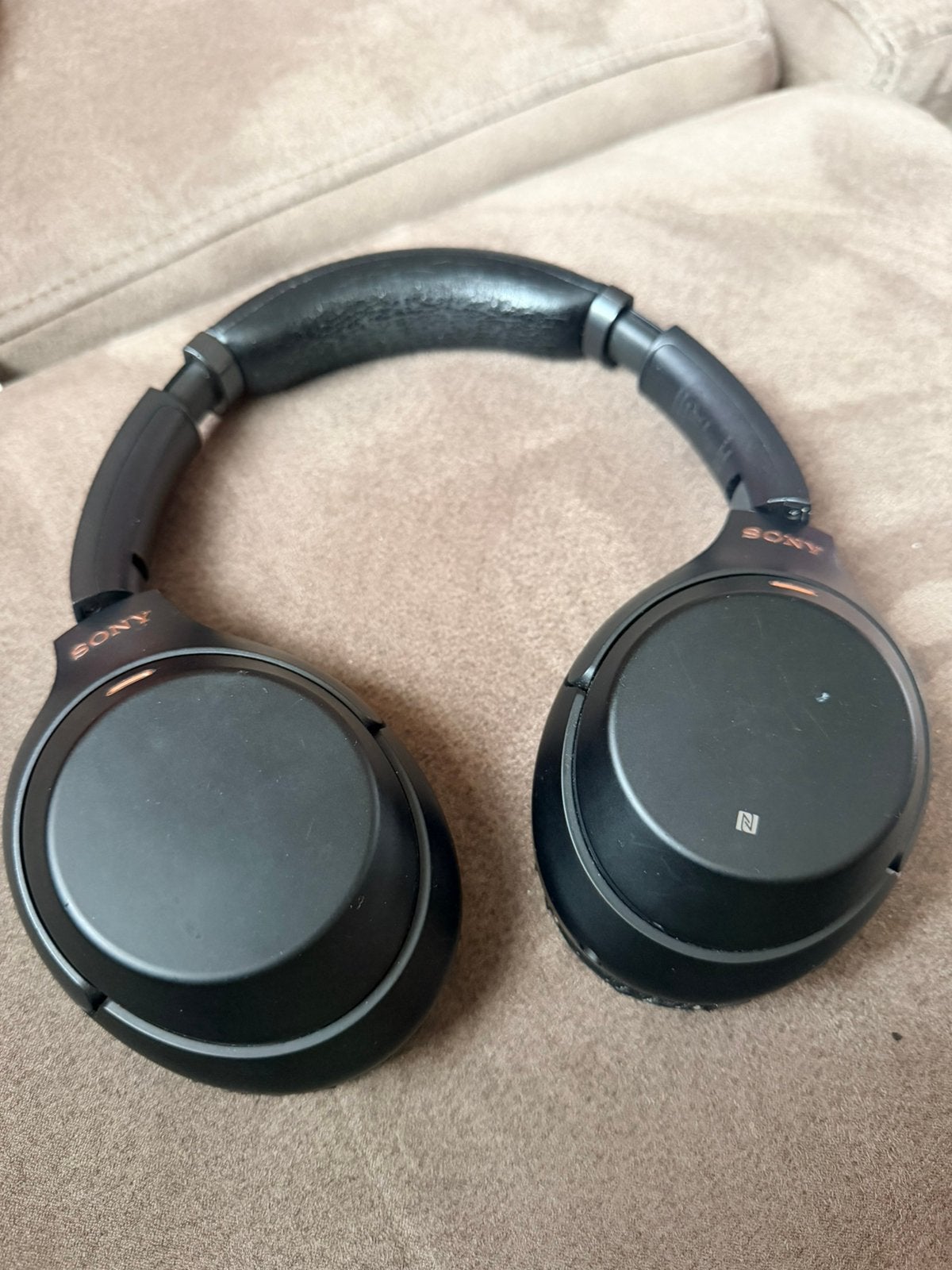 SONY WH-1000XM3 Zwart gebruikt maar werkt perfect, Ophalen of Verzenden, Zo goed als nieuw, Sony