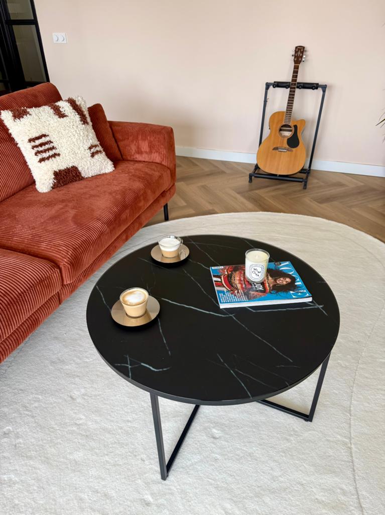 Ronde salontafel Antigua 65cm marmerlook zwart Westwing, Ophalen, 50 tot 100 cm, Rond, 50 tot 100 cm