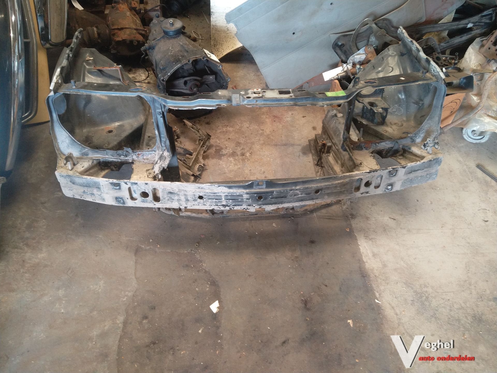 Mercedes w124 zaag deel neus, Ophalen, Gebruikt, -, -
