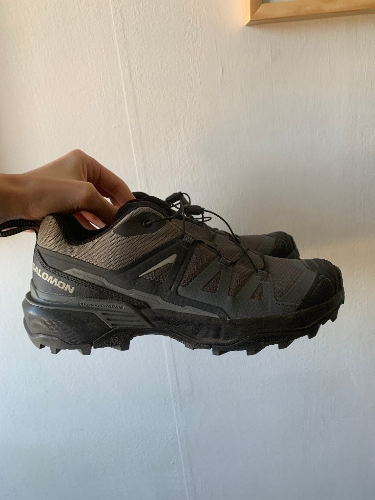 Salomon sneakers, Ophalen of Verzenden, Zwart, Sneakers of Gympen