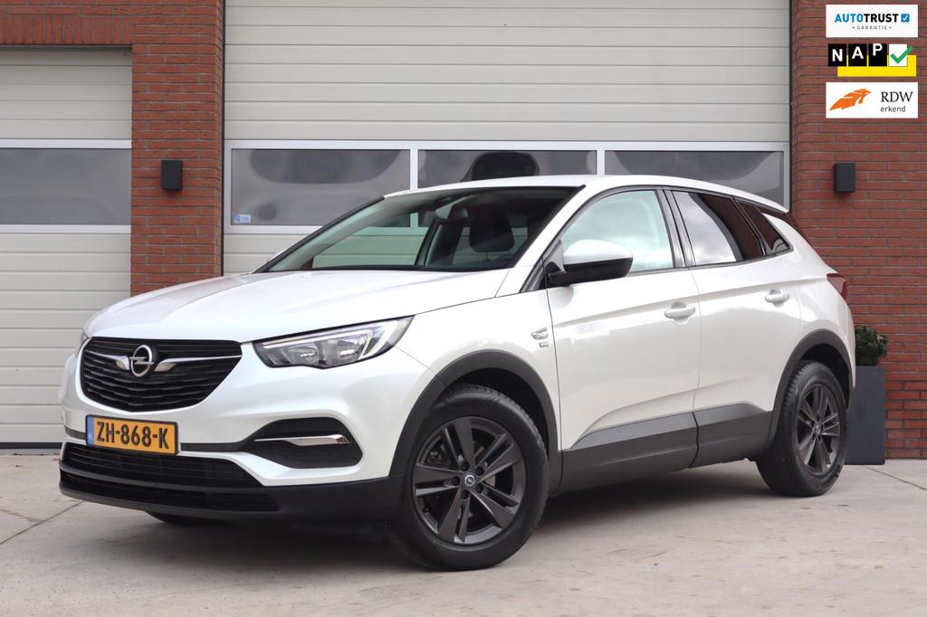 Opel Grandland X 1.2 Turbo 120 Jaar Edition - Automaat - Car, Auto's, Opel, Gebruikt, 1199 cc, Leder en Stof, Wit
