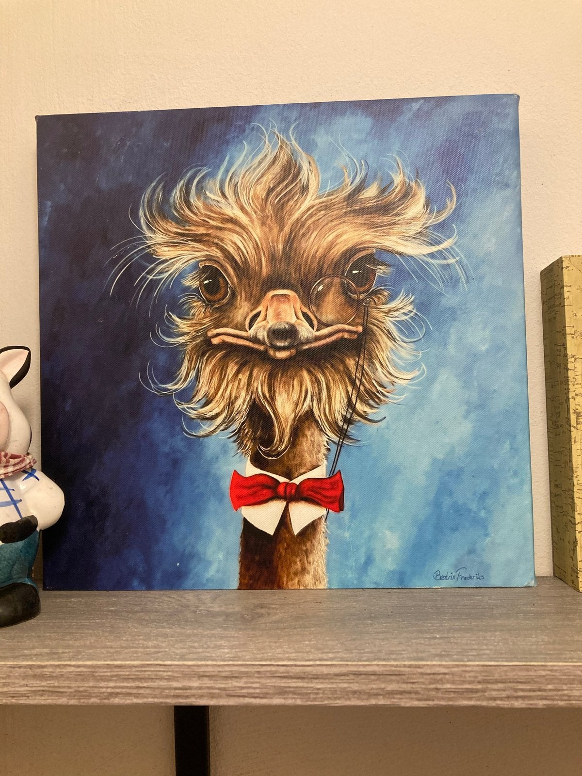 struisvogel print op doek met monocle en strik, Minder dan 50 cm, Oorspronkelijke maker, Ophalen of Verzenden, Zo goed als nieuw