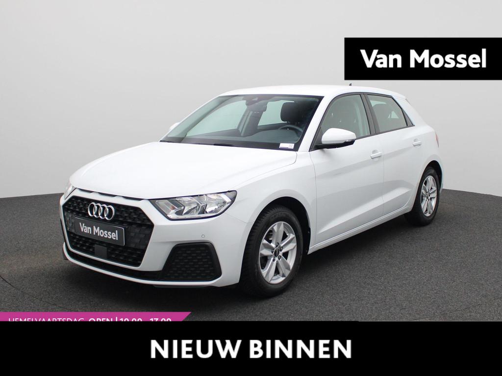 Audi A1 Sportback 1.0 25 TFSI 70kW Attraction | Virtual Cock, 12 maanden, Stof, Zwart, 95 pk