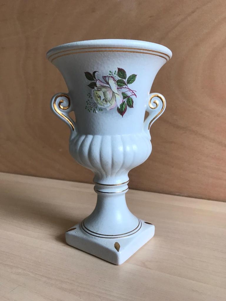 Vintage Vaasje Gouda Vaas Wit Bloem Roos 18 cm, Ophalen of Verzenden
