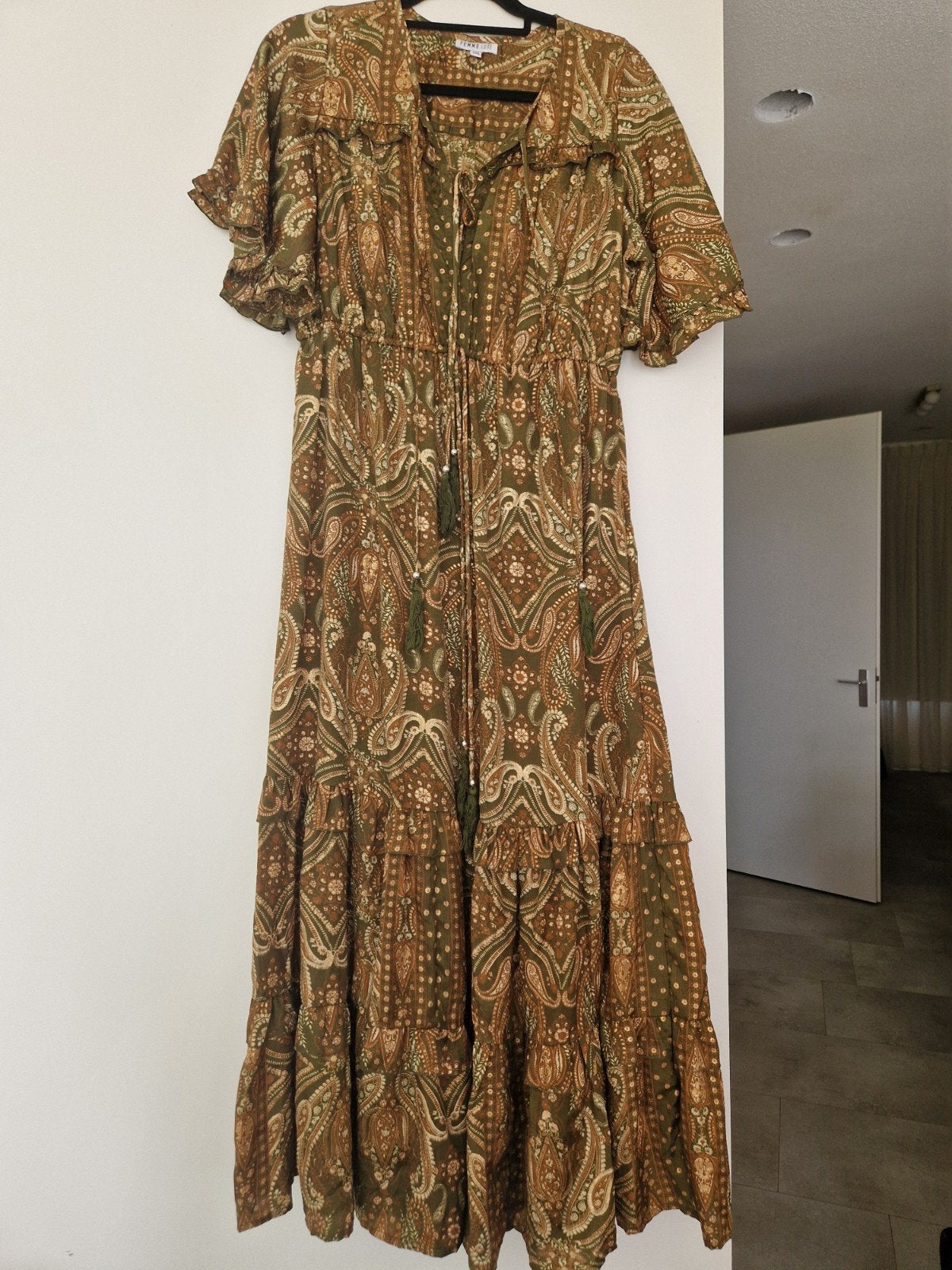 Maxi jurk Femme Luxe 2XL met paisley print, Maat 46/48 (XL) of groter, Ophalen of Verzenden, Zo goed als nieuw, Femme Luxe