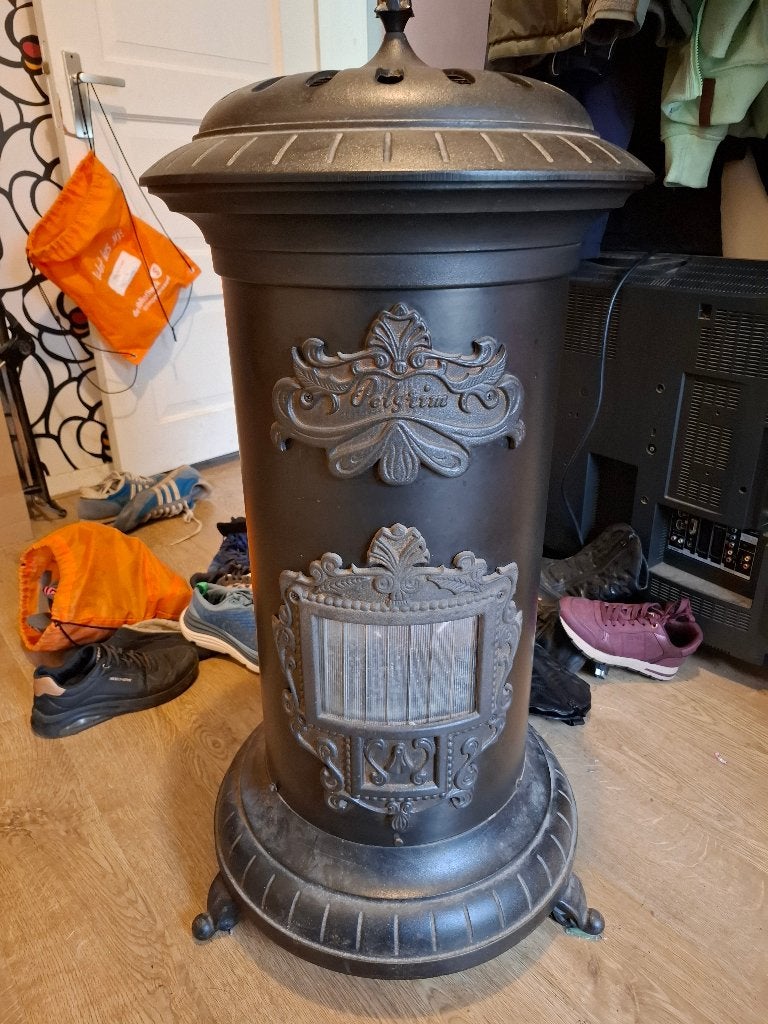 Pelgrim kachel aardgas, Ophalen, Gas, Zo goed als nieuw, Vrijstaand