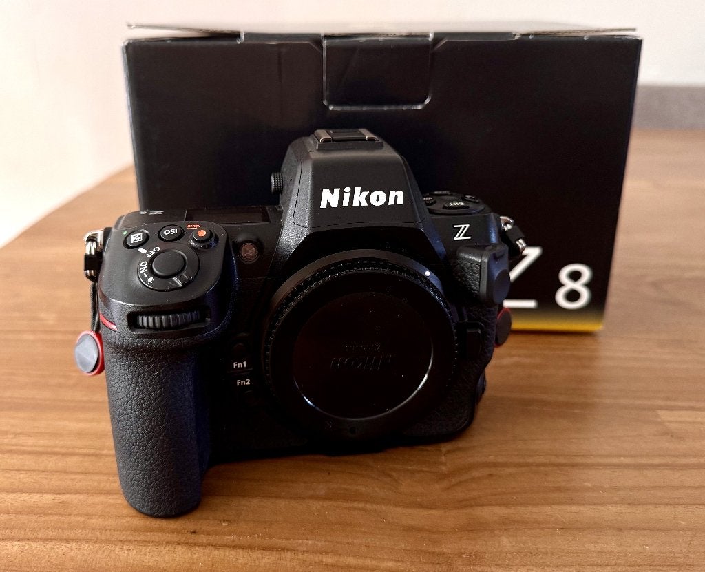 Nikon Z8 Systeemcamera body - Zo goed als nieuw, Audio, Tv en Foto, Fotocamera's Digitaal, Screenprotector, Ophalen of Verzenden