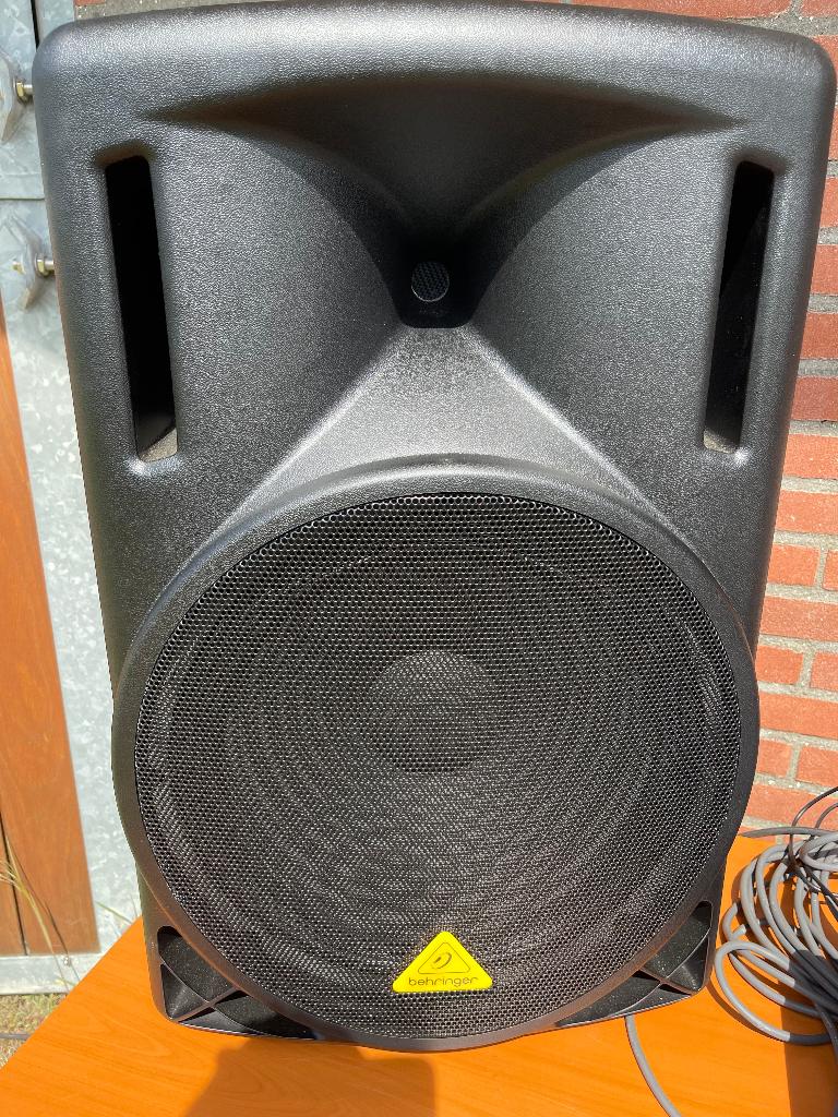 Geluidsinstallatie Yamaha EMX5000 en set Behringer speakers, Overige typen, Zo goed als nieuw, 120 watt of meer, Ophalen