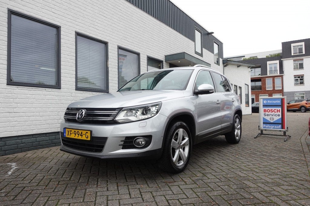 Volkswagen TIGUAN 2.0 TSI SPORT&STYLE 4-Motion, Euro 5, Gebruikt, Verwarmde buitenspiegels, 4 cilinders