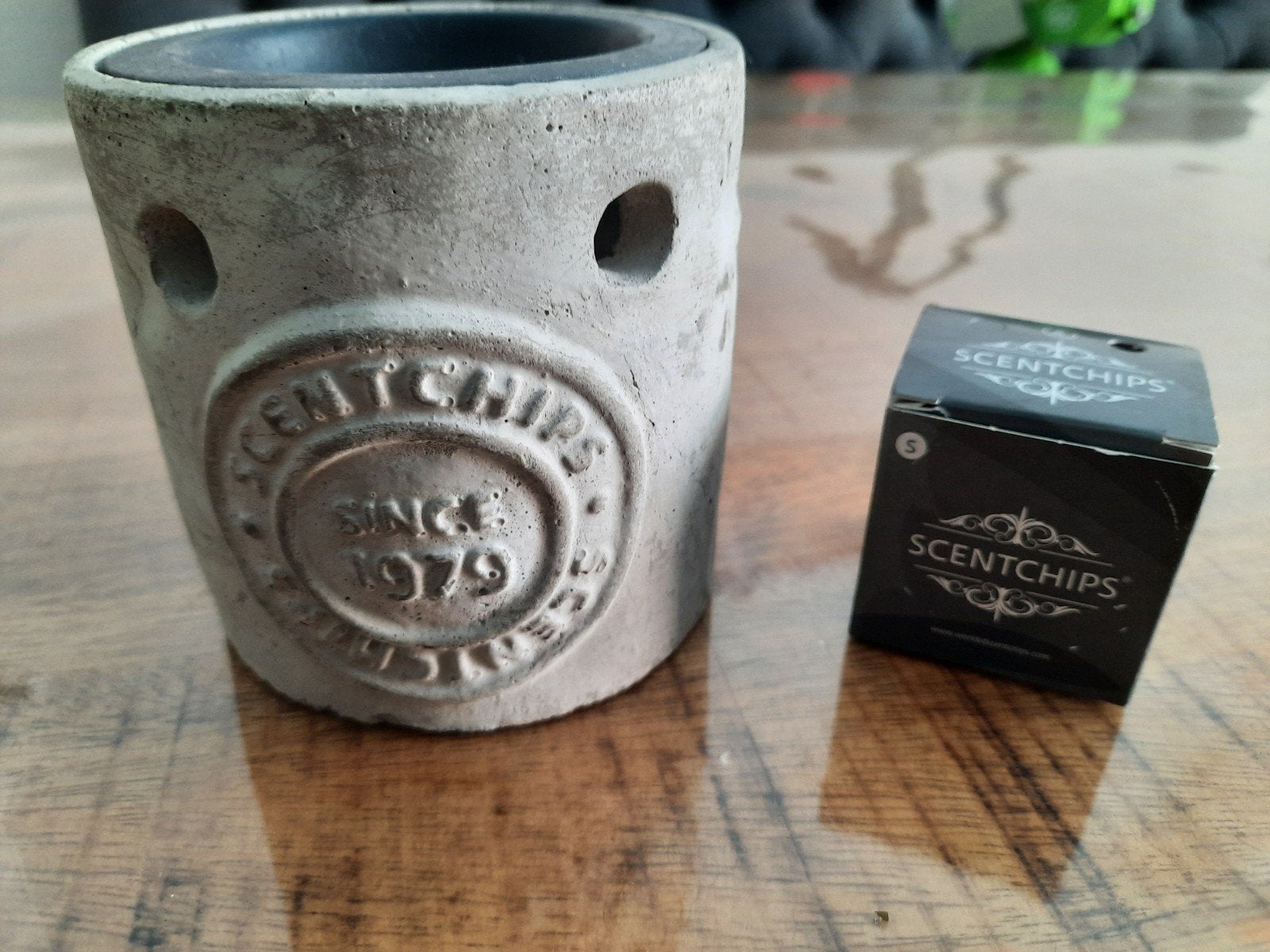 Scentchips Geurbrander met Scentchips, Ophalen of Verzenden, Zo goed als nieuw, Grijs, Steen/keramiek