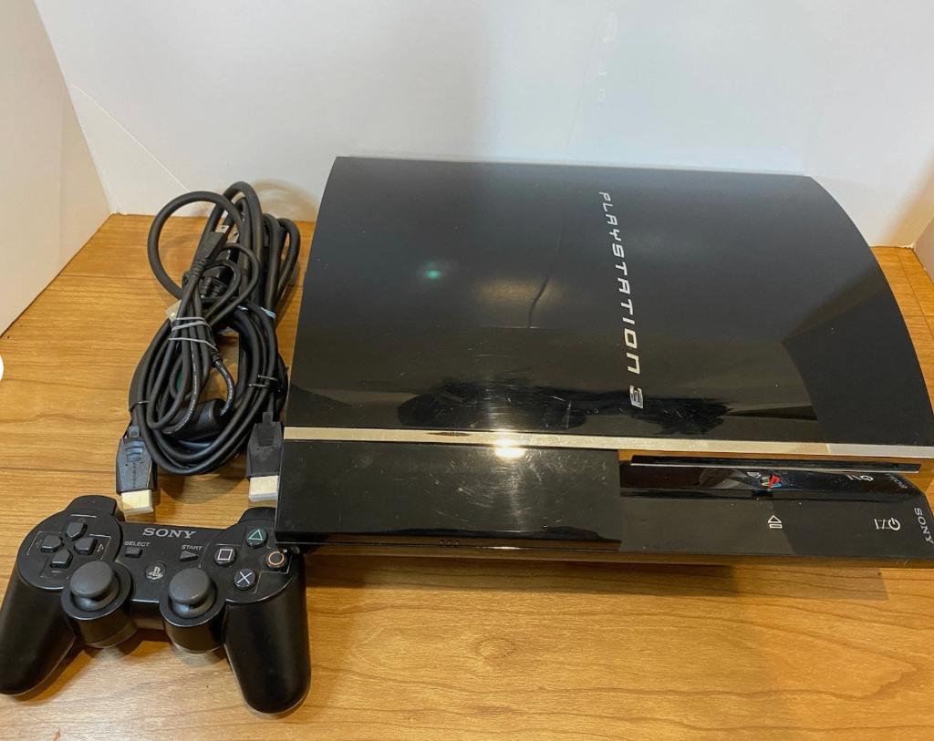 PS3 60gb - Retro Compatible PS2, Spelcomputers en Games, Spelcomputers | Sony PlayStation 3, Phat, Ophalen of Verzenden, Zo goed als nieuw