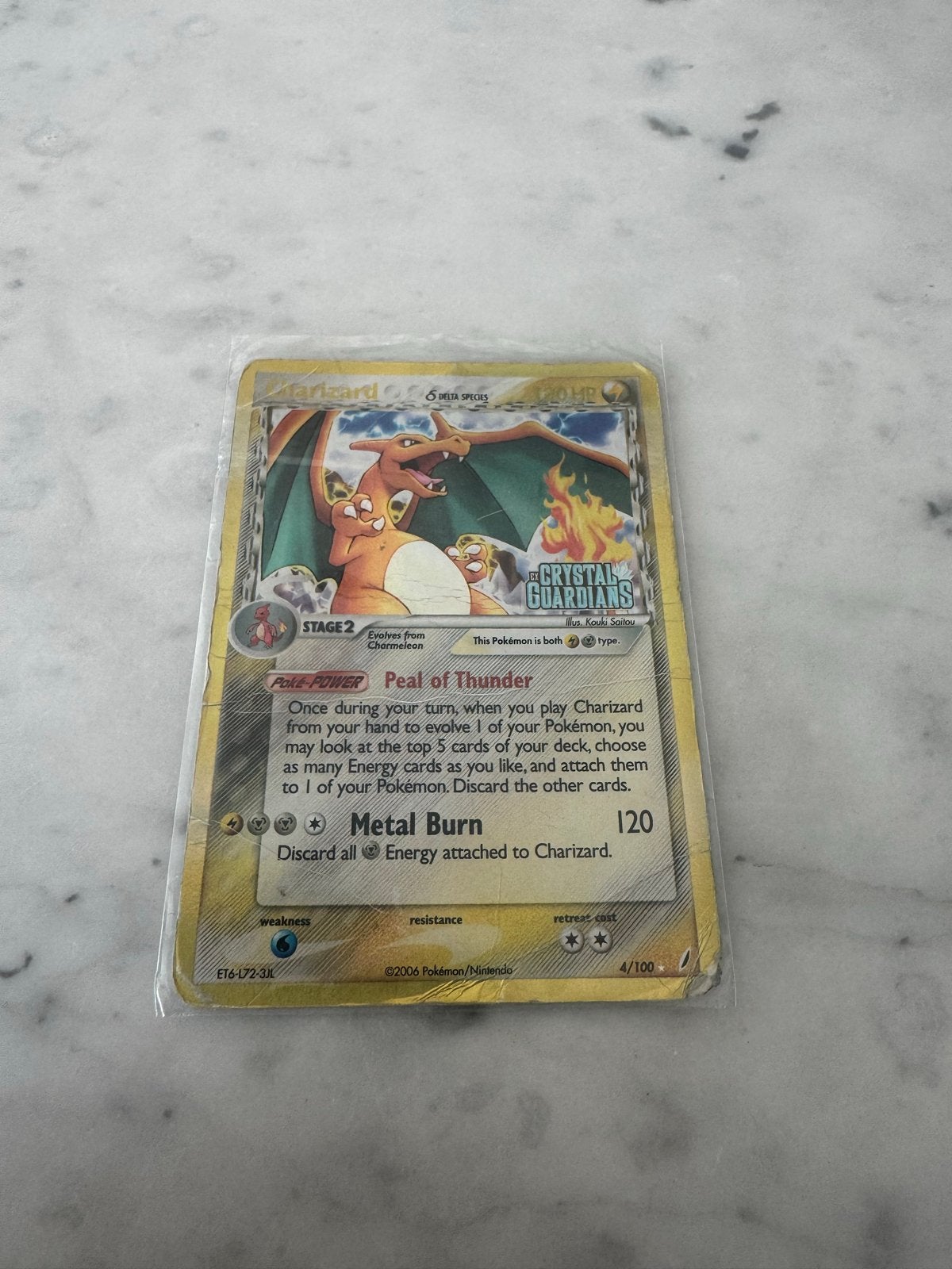 Charizard stamped Crystal Guardians 4/100, Ophalen of Verzenden, Gebruikt, Losse kaart
