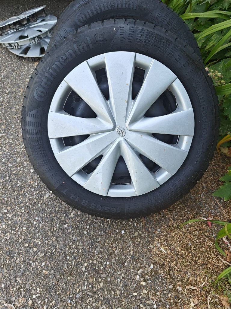 Set Stalen Velgen + Wieldoppen Toyota Aygo (2021), Ophalen, Gebruikt