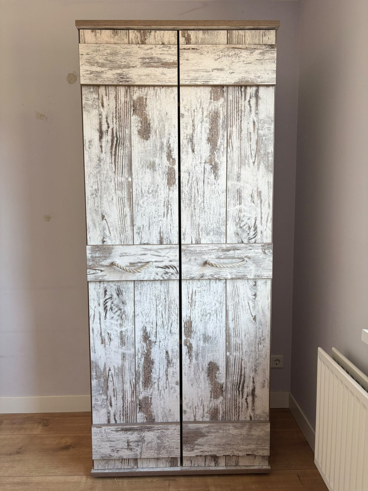 Stoere Kast Storm wit/bruingrijs, Huis en Inrichting, Ophalen, Met deur(en), 50 tot 100 cm, Zo goed als nieuw