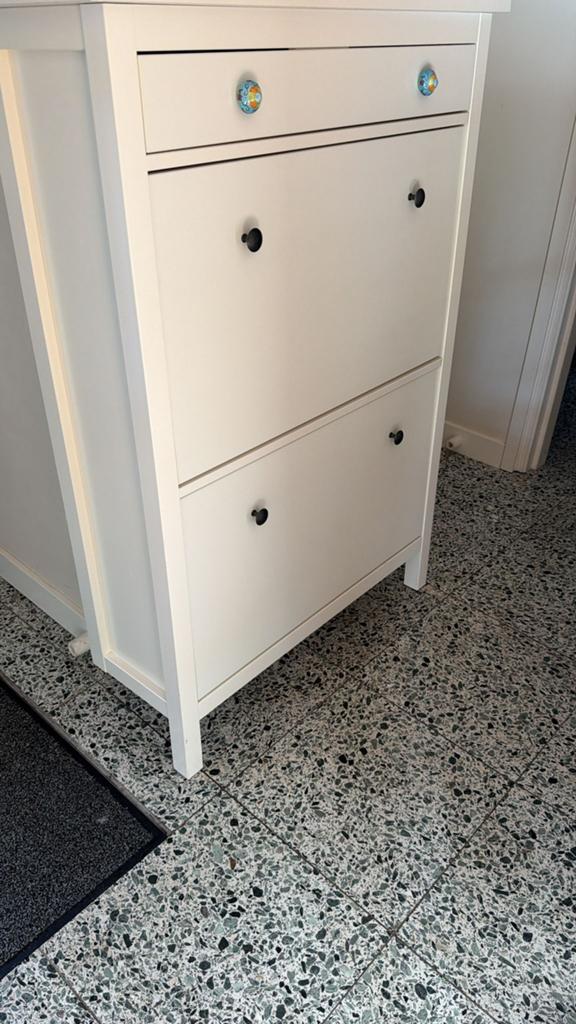 Witte ikea Hemnes schoenenkast 30x89, 127 hoog, Huis en Inrichting, Kasten | Schoenenkasten, Ophalen, Zo goed als nieuw